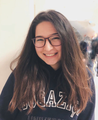 Ayşe K.