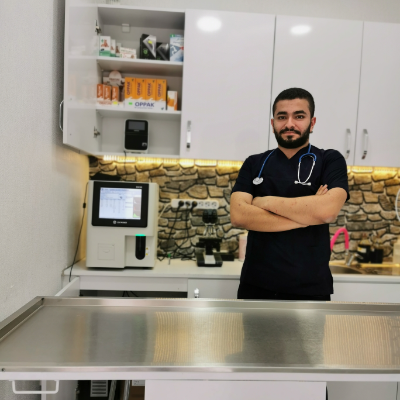 Erdal Can D.