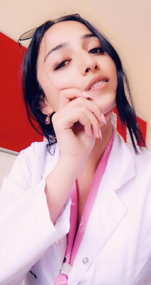 Esra  Ö.