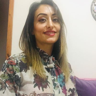 DERYA G.