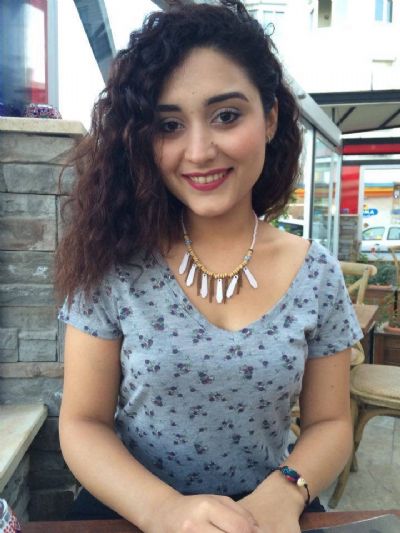 Oya Ş.