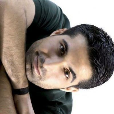 Ali D.